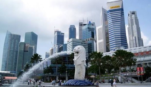 Singapore Property Prices vs Interest Rates: What Does History Tell Us?