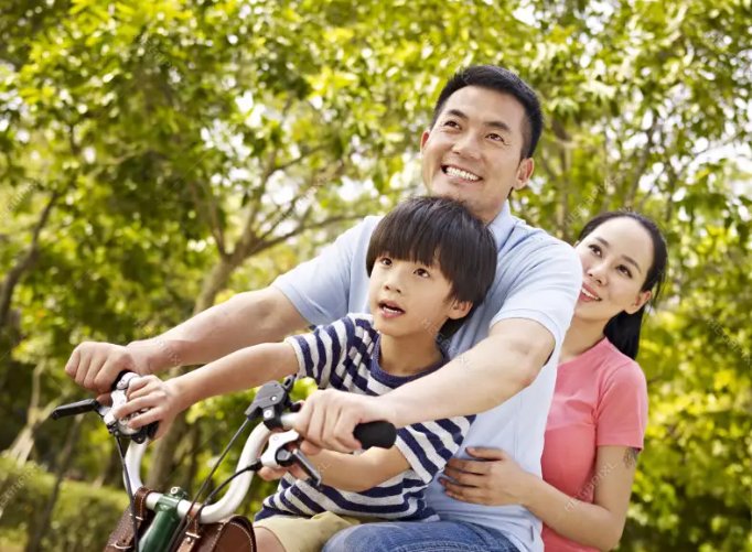 Singapore Property Prices vs Interest Rates: What Does History Tell Us?